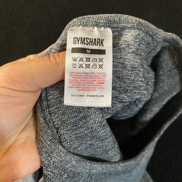 Gymshark gray long sleeve crop top - Picture 3 of 4